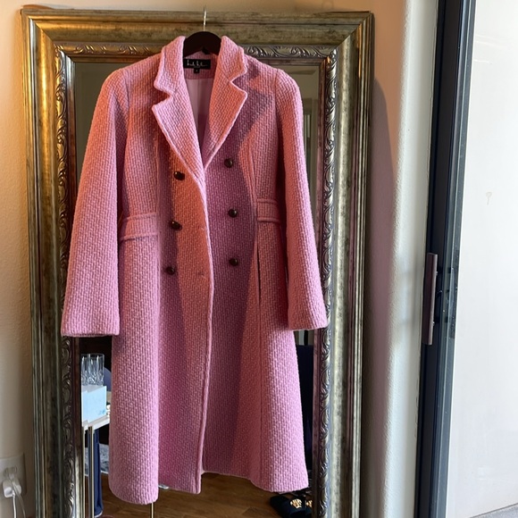 Beautiful Nicole Miller Coat 100% Lambswool Coat Designer Coat Pink Coat Size 4 - Picture 7 of 7